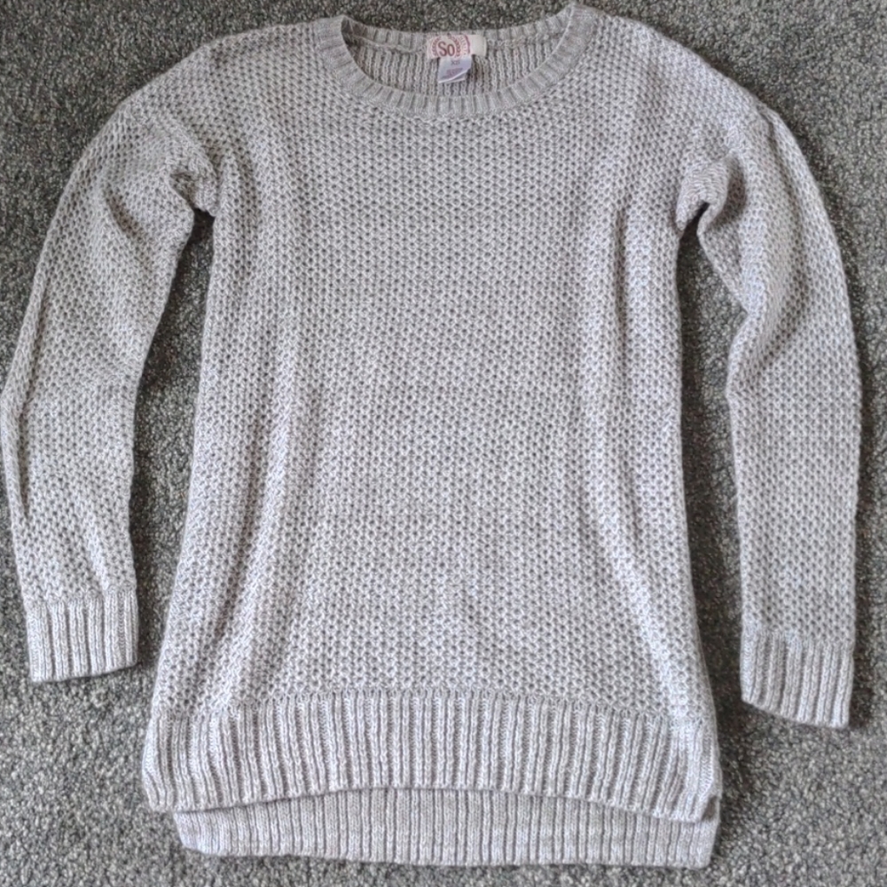 Grey sweater